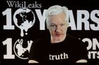 Radikální novináři i nezodpovědní vrazi. Server WikiLeaks slaví 10 let a ztrácí některé příznivce