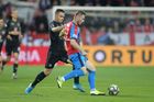 Slavia nesmí hrát na remízu, Plzeň je teď o malinko lepší, analyzuje trenér Uhrin