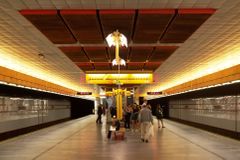 Od pátku bude metro na Palmovce přístupné oběma vestibuly, oprava stála 93 milionů