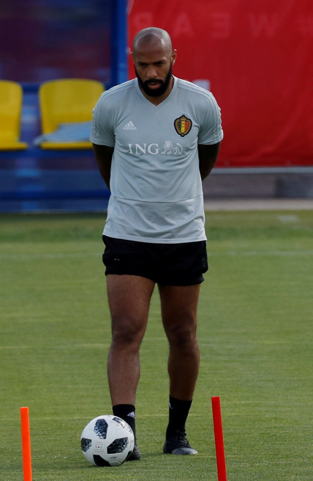 Thierry Henry, asistent trenéra Belgie