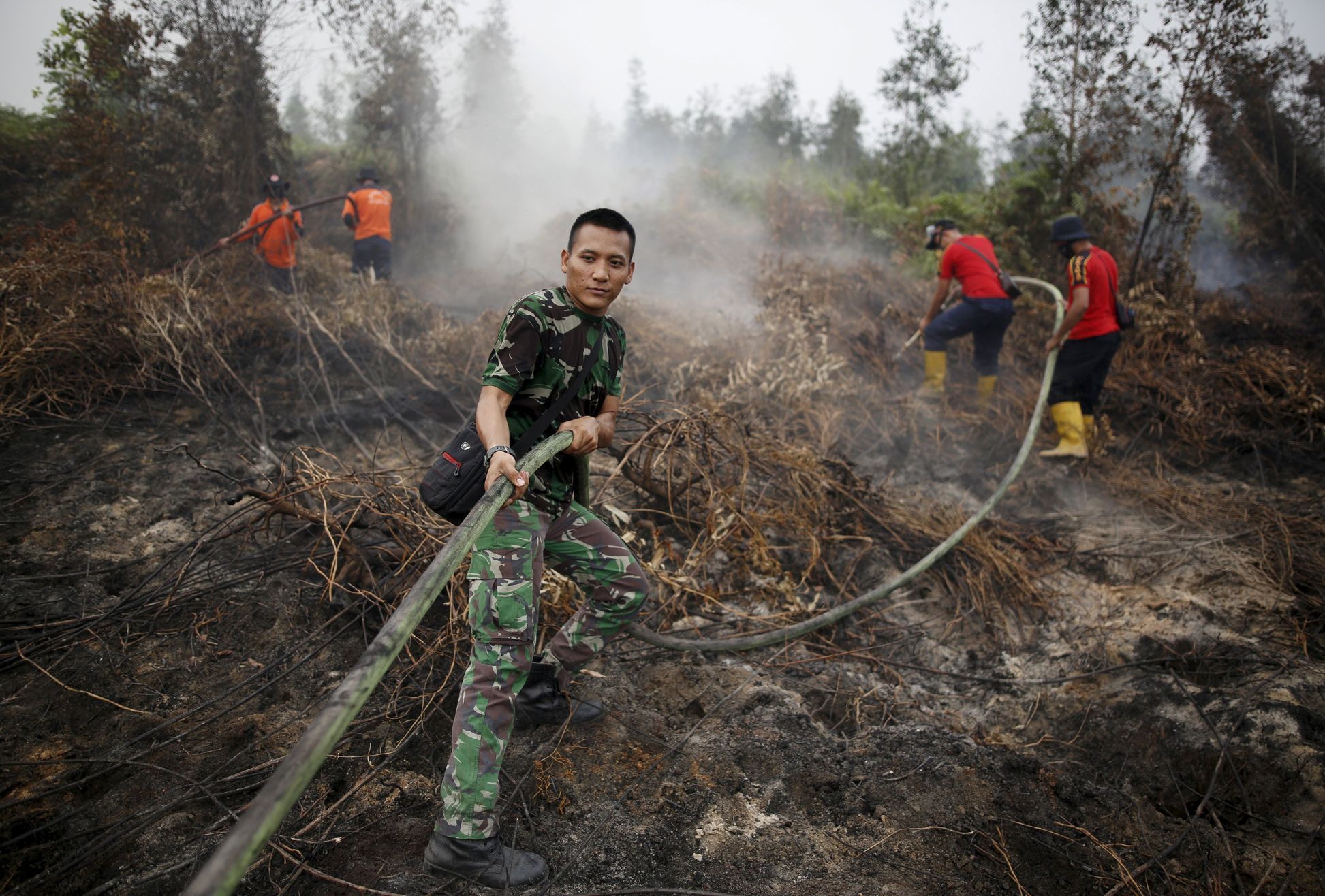 Požár v Indonésii