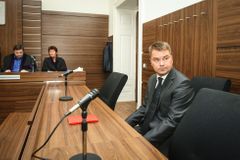 Kauza Pandury: Dalík si řekl o 18 milionů eur, uvedl svědek