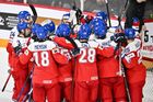 Čeští junioři slaví vítězství nad Švýcarskem ve čtvrtfinále MS 2023.