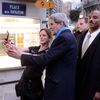 selfie John Kerry