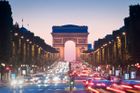Paříž chce do roku 2030 zakázat auta se spalovacím motorem, zákaz se pak rozšíří na celou Francii