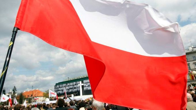 Přestože polská ekonomika letos nejspíš o 3 procenta povyroste, ratingové agentury upozorňují na potřebu reforem. Ilustrační foto.