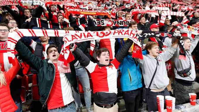 Fanoušci Slavie - ilustrační foto