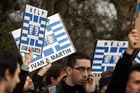 Čeští vývojáři zadržení v Řecku můžou domů. Na kauci