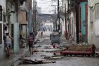 Tři mrtví kvůli bouři v Havaně. Tisíce lidí musely z domovů