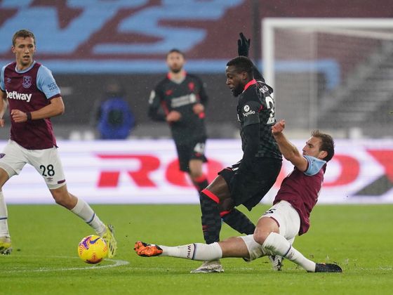 Hodnocení Tomáše Součka za utkání s Liverpoolem Premier League - West Ham United v Liverpool