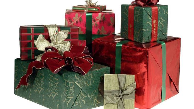 Zákazníkovi stačí k pořízení vánočního daru pár kliknutí. Cesta balíčku je ale trnitá.
