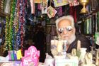 Živě z Arábie: Dobře že je mrtvý, říká prodavač koránu