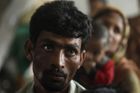 Bangladéš bičuje cyklón, z domovů musel milion lidí