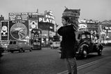 Piccadilly, Londýn, 1966