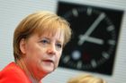 Zpráva nad české vládní škrty. Německo hlásí obří skok