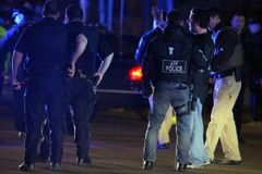 Muž zastřelil v Texasu šest lidí, oběťmi jsou i čtyři děti