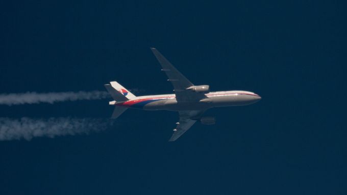 Boeing 777-200ER Malaysia Airlines stále nenalezen.