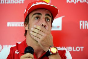 FOTO Sobotní Spa: vyděšený Alonso i vtipkující Hamilton