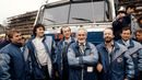 Posádka expedice zprava: Karel Valchař, Jiří Stöhr, Petr Bárta, Stanislav Synek, František Jeniš a Dalibor Petr.