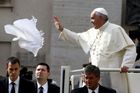 Papež vyzval k celosvětovému zákazu trestů smrti. "Nezabiješ" platí i pro všechny, zdůraznil