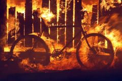 Blesk zapálil stodolu na Frýdecko-Místecku, škoda je za necelý milion korun