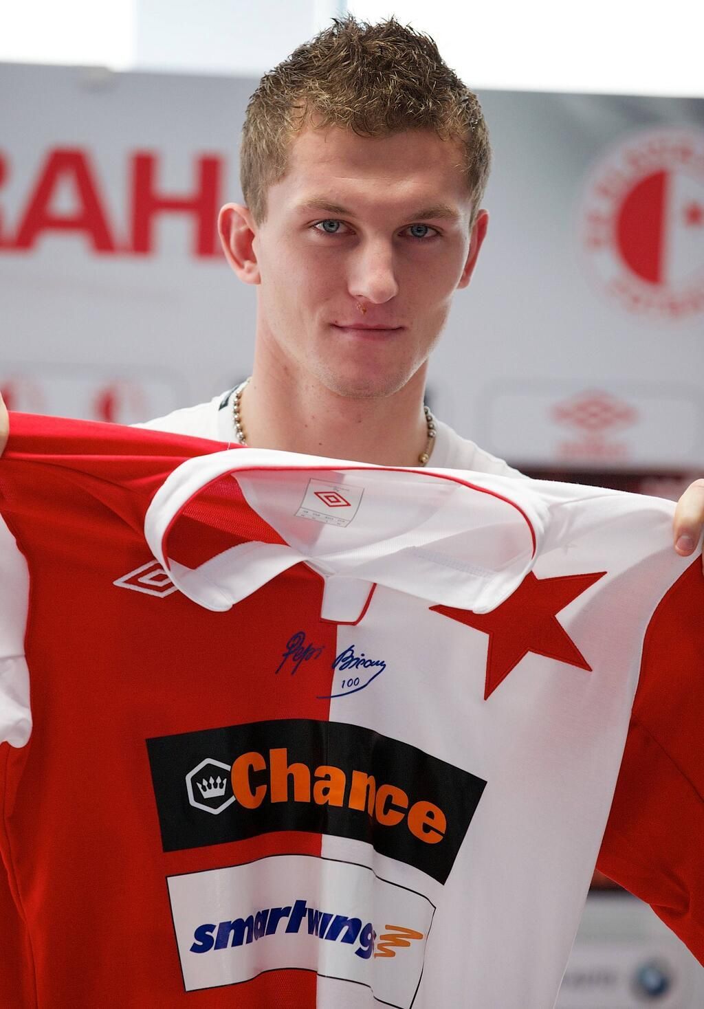 Tomáš Necid se vrací na hostování do Slavie (2014)