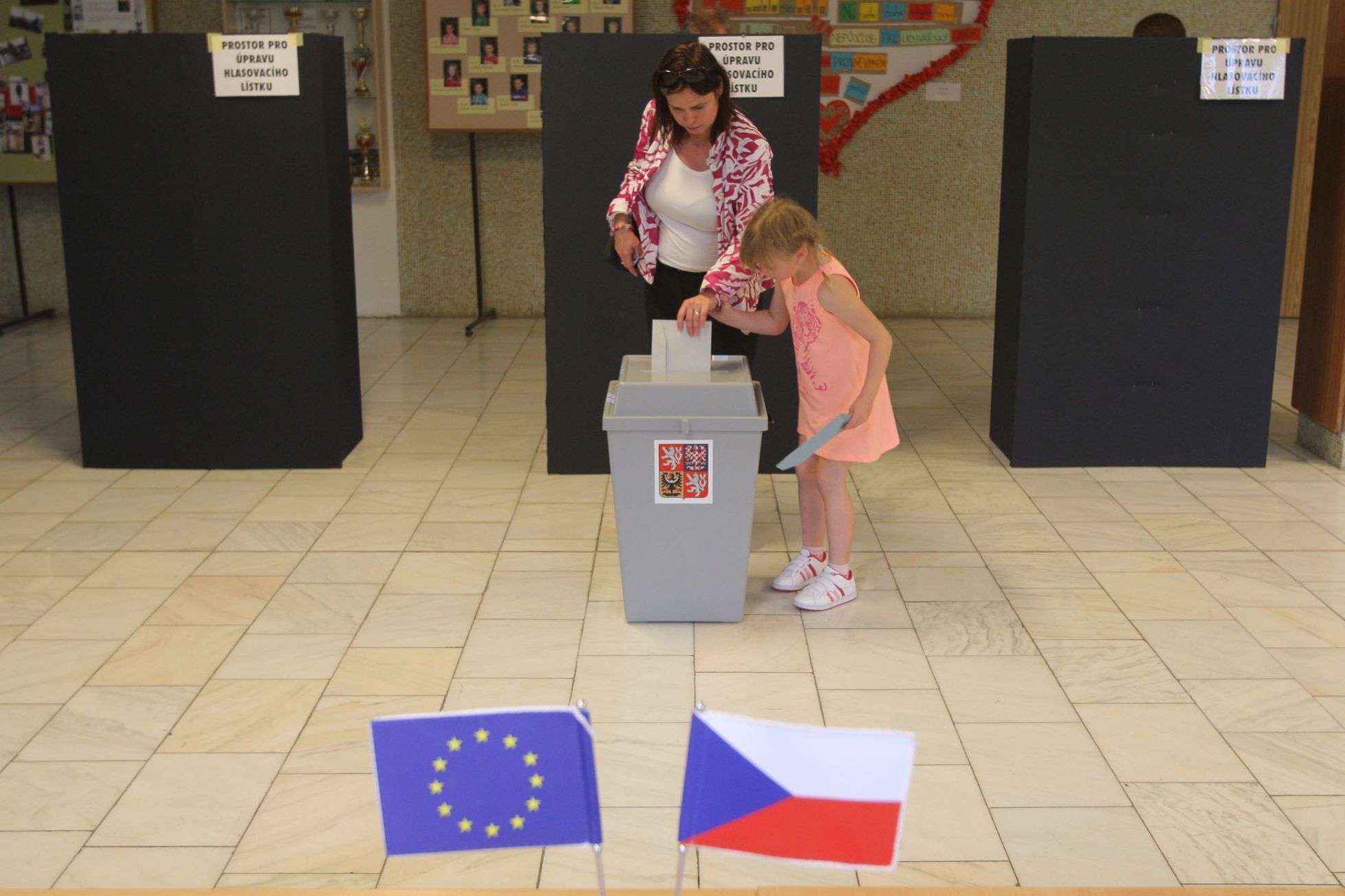 Dolní Břežany v den voleb do Evropského parlamentu