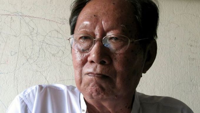 Osmasedmdesátiletý Ňjan Win byl zadržován v rangúnské věznici Insein poté, co byl společně se Su Ťij a dalšími politiky zatčen po vojenském převratu 1. února letošního roku.