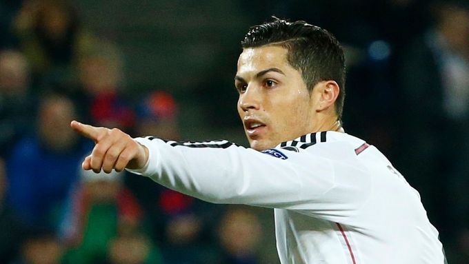 Cristiano Ronaldo zajistil Realu Madrid proti Basileji tři body