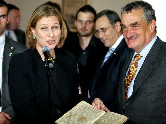Češi, Izraelci a Palestinci Cipi Livni a Karel Schwarzenberg