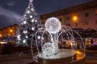Obrazem: Které české město má nejkrásnější vánoční strom?