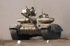 Ruská armáda zapomněla na Urale u lesa 200 tanků