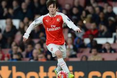 Uzdravený Rosický si zahrál poločas za juniorku Arsenalu