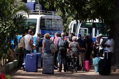 Do Gambie vstoupila senegalská armáda, nikdo z desítek českých turistů není v ohrožení