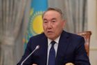 Kazašský prezident Nazarbajev oznámil, že rezignuje. Hlavou státu je skoro 30 let