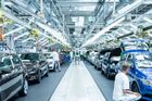 Škoda Auto zastaví na týden výrobu kvůli nedostatku čipů