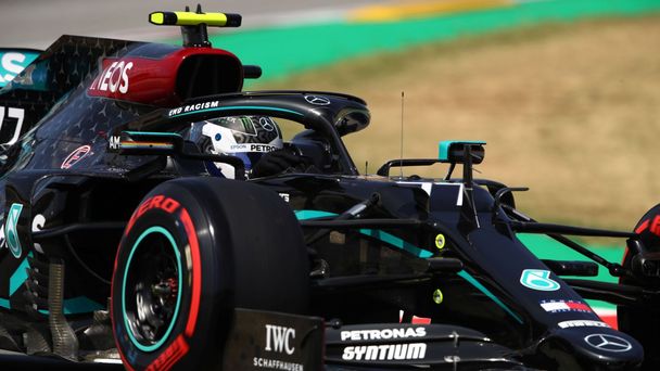 Valtteri Bottas v Mercedesu ve Velké ceně Španělska 2020
