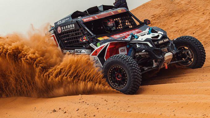 Tomáš Enge (Can-Am) na Rallye Dakar 2021.