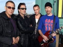 Slavná irská skupina U2 při svém turné Česko přeskočí