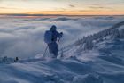 Foto: Sněhová bouře i náhlá lavina. Vojáci cvičili přežití na vrcholcích Krkonoš
