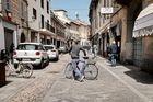 Itálie, cyklista, kolo, ilustrační foto