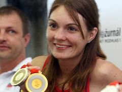 Olympijské vítězky Kateřina Emmons (na snímku) a Barbora Špotáková udělaly pro postavení českých sportovkyň velký kus práce.