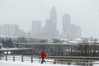 Kvůli silným mrazům zemřelo v USA nejméně 23 lidí