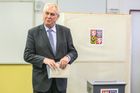 Do senátu volilo 10 % voličů, Zeman chce účast nařídit
