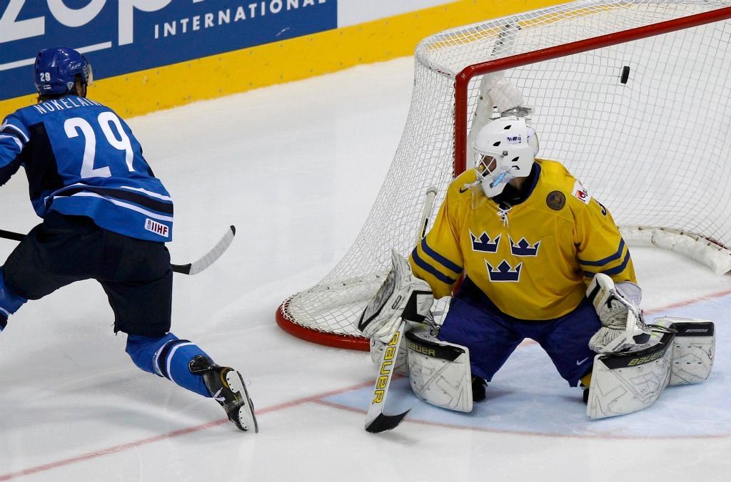 Švédsko - Finsko (gól Nokelainena)