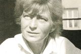 Jarmila Potůčková-Taussigová (1963) v době, kdy se pokoušela o rehabilitaci svého nezákonného odsouzení a mnohaletého věznění. Dosáhla toho až o pět let později v roce 1968 ještě před okupací Československa armádami států Varšavské smlouvy.