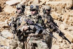 Plán "temného prince" pro Afghánistán. Byznysmen chce do války poslat žoldáky, shání podporu Trumpa