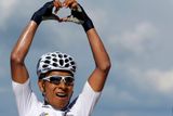 Radoval se i Nairo Quintana. Nejen z vítězství v etapě, ale také z celkového druhého místa.