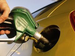 Elektromobily by mohly snížit závislost na ropě