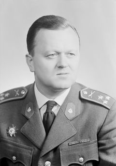 Jan Šejna ještě jako plukovník a poslanec, 1964.